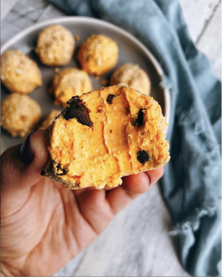 No Bake Pumpkin Cheesecake Balls