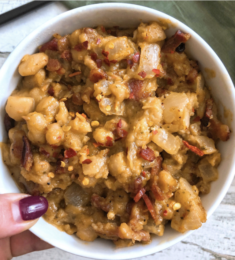 Garlic White Beans and Bacon