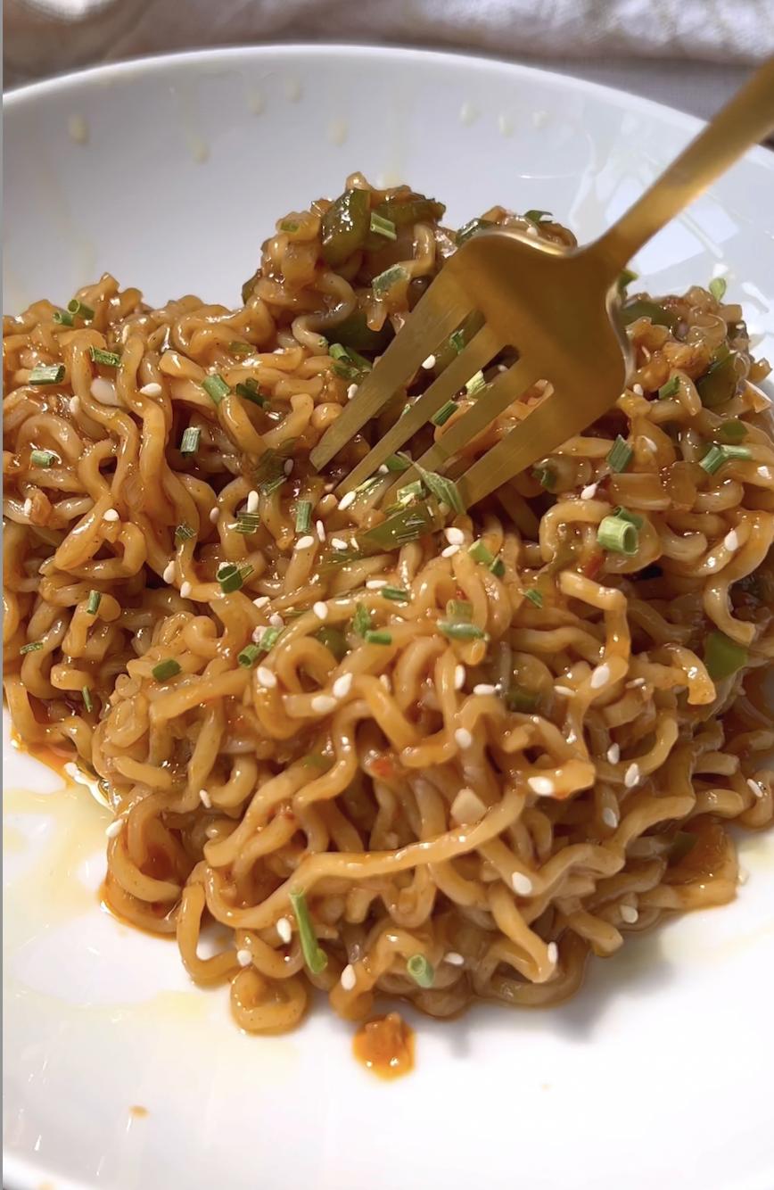 Garlic Chili Ramen Noodles